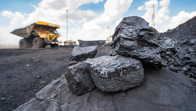 Coal mining [photo]