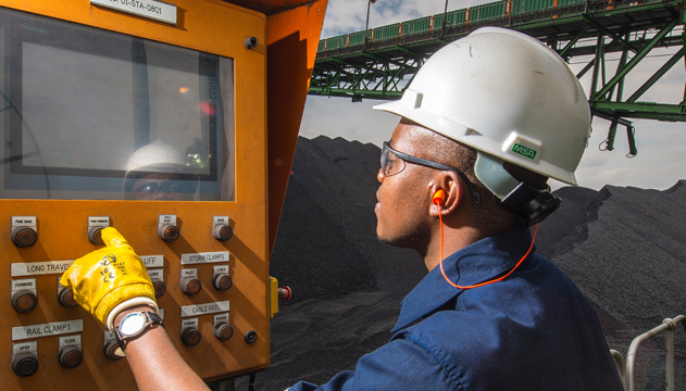 Coal mining [photo]